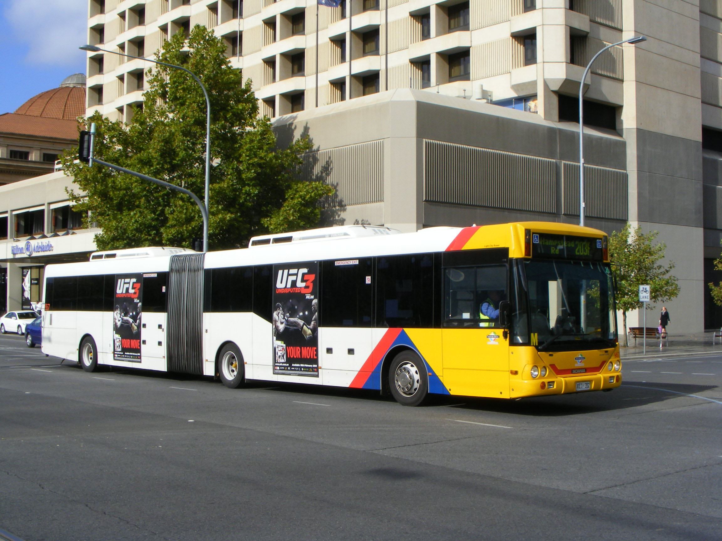 adelaide city tours bus